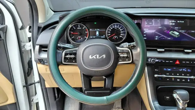 KIA CARNIVAL 2022
