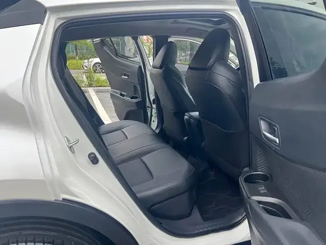 TOYOTA C-HR LUXURY 2021