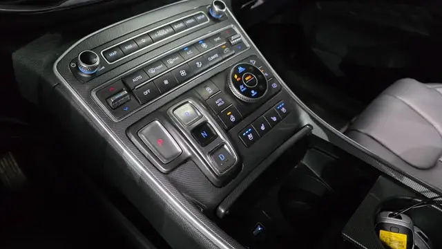 HYUNDAI SANTA FE 2022