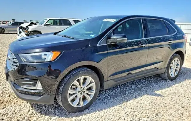 FORD EDGE TITANIUM 2023