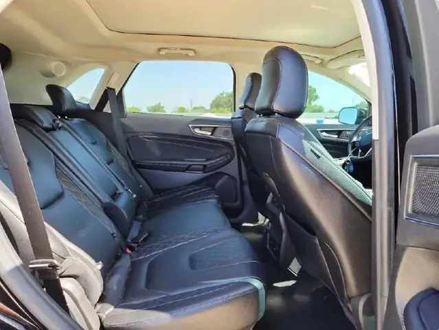 FORD EDGE TITANIUM 2023