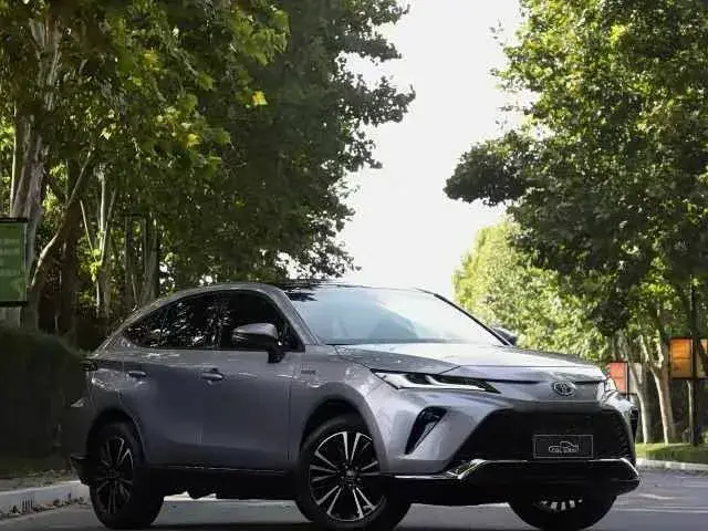 TOYOTA VENZA PREMIUM 2022