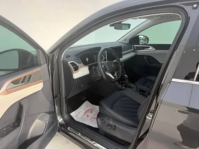 VOLKSWAGEN THARU FULL THARU 300TSI 2WD FULL 2023