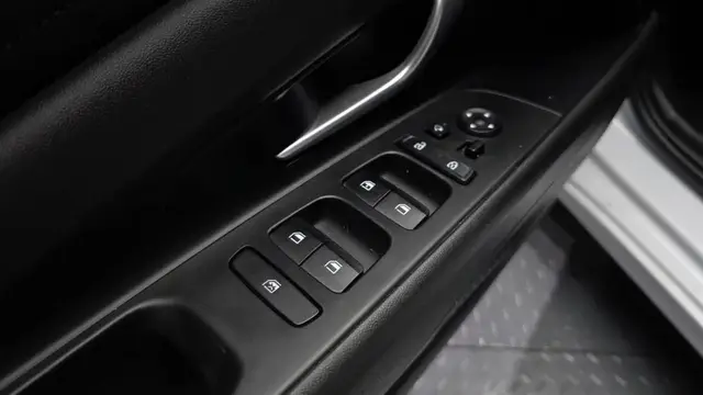 HYUNDAI AVANTE (CN7) 1.6 MODERN 2022