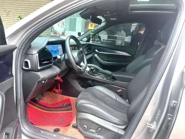 GEELY XINGYUE L 2024