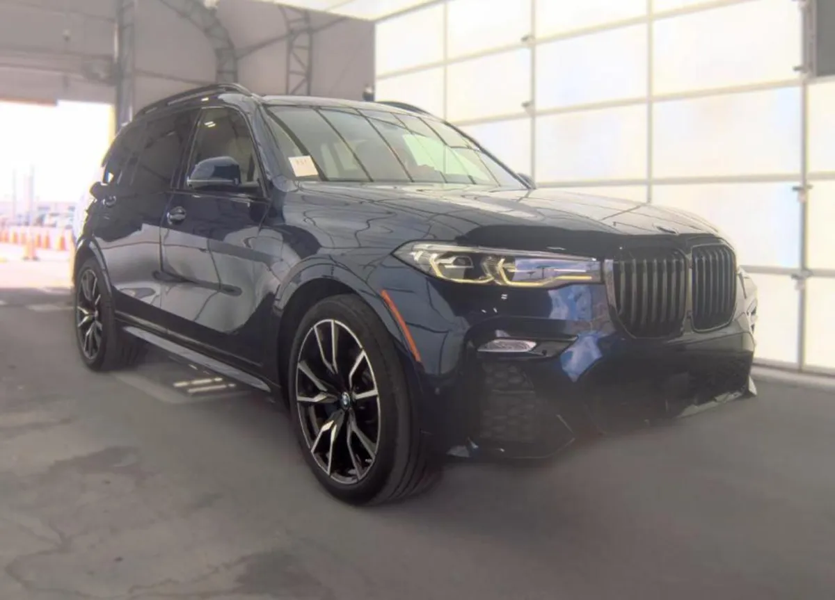 BMW X7 SPORTS ACTIVITY VEHICLE 2022