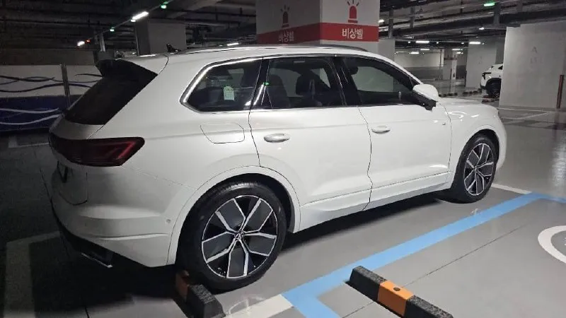 VOLKSWAGEN TOUAREG 2026
