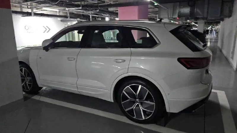 VOLKSWAGEN TOUAREG 2026