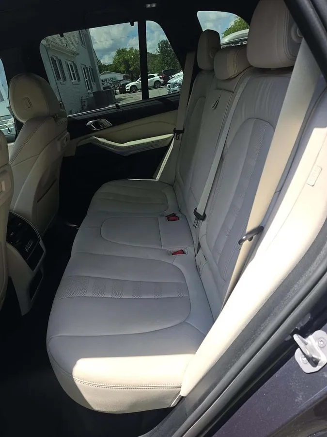 BMW X5 SPORTS ACTIVITY VEHICLE 2022