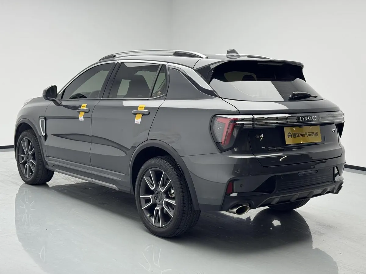 LYNK & CO 01 МАКСИМАЛЬНАЯ 2023