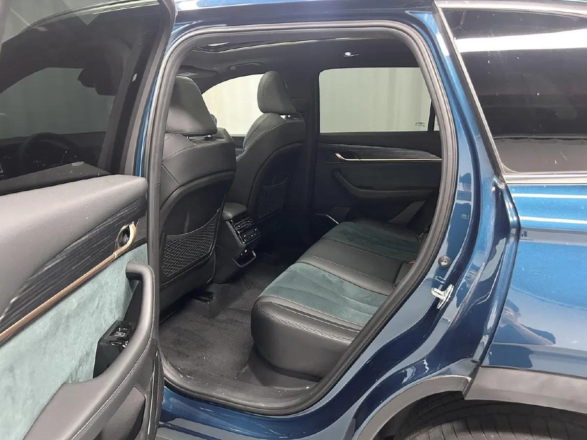 GEELY XINGYUE L 2021