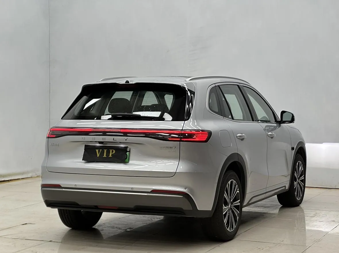 GEELY GALAXY STARSHIP EM-I МАКСИМАЛЬНАЯ 2026