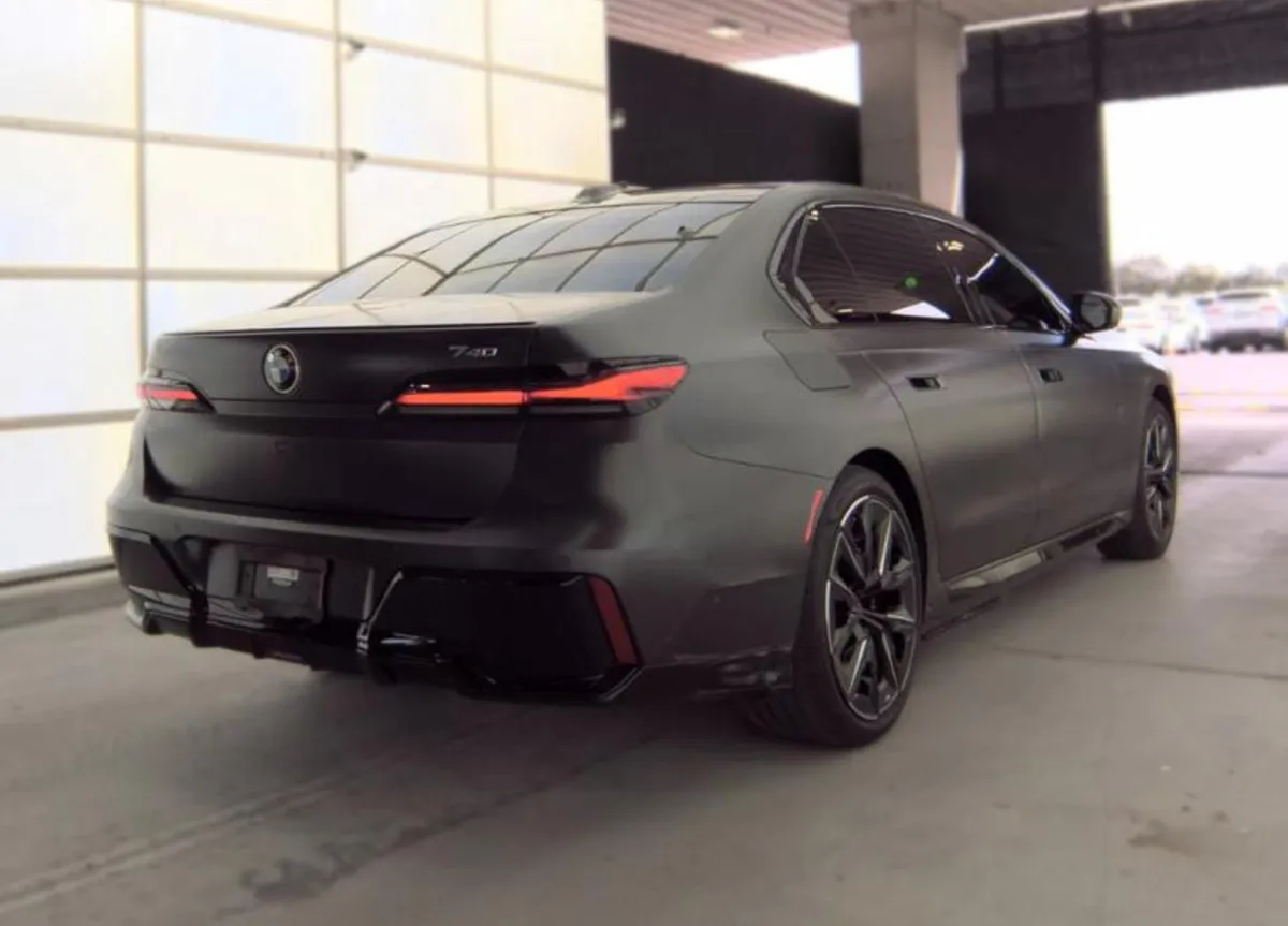 BMW 7 SERIES SEDAN 740I 2022