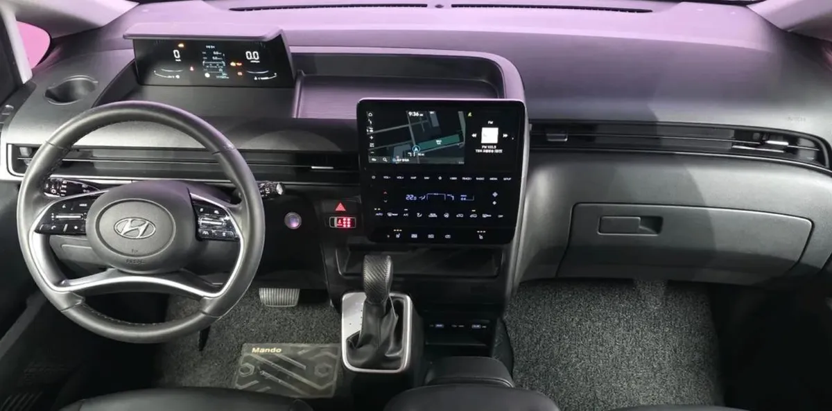 HYUNDAI STARIA 2022