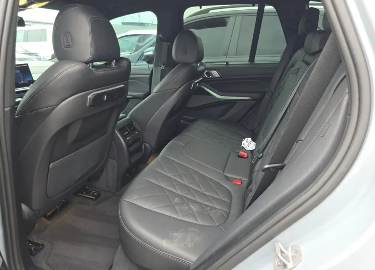 BMW X5 SPORTS ACTIVITY VEHICLE 2023