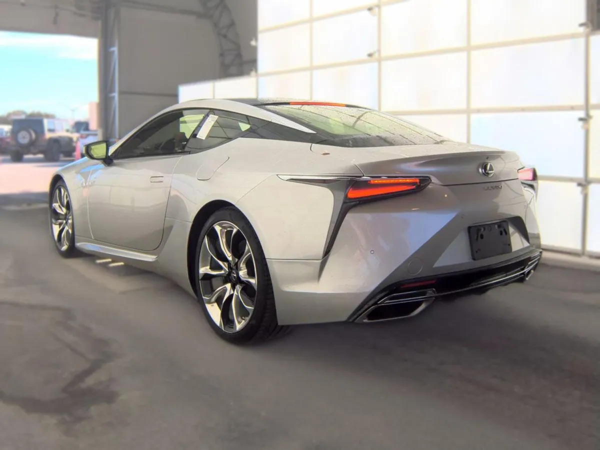 LEXUS LC 500 2017