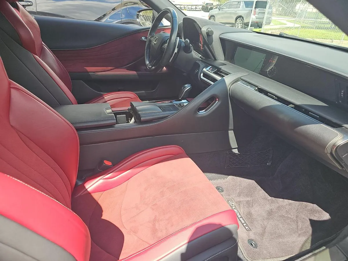 LEXUS LC 500 2017