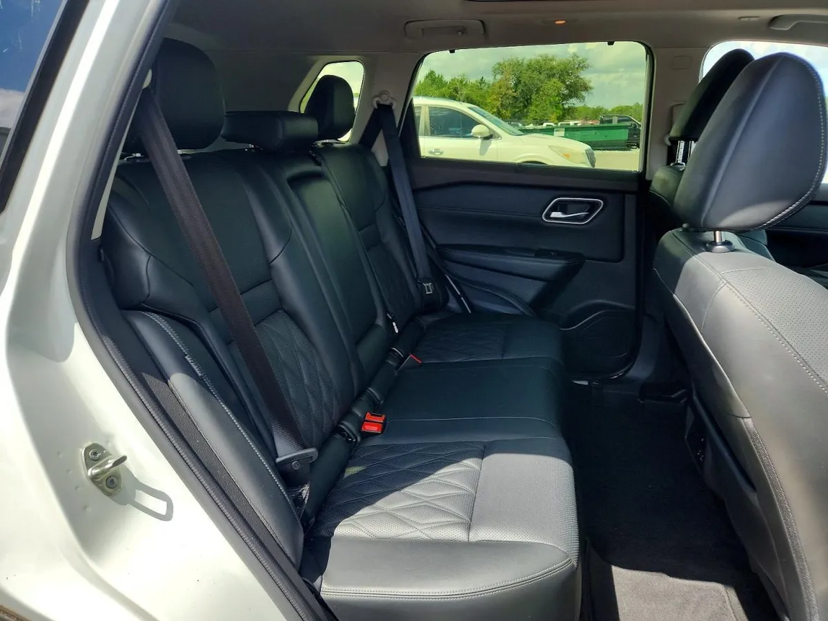 NISSAN ROGUE PLATINUM 2023