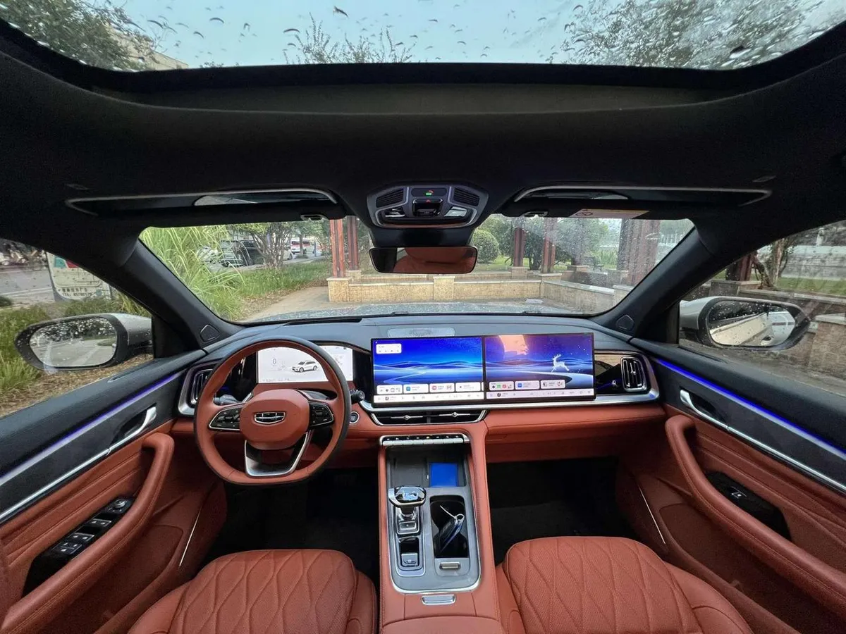 GEELY XINGYUE L 2026