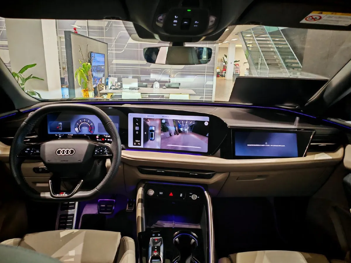 AUDI Q5L LUXURY 2026