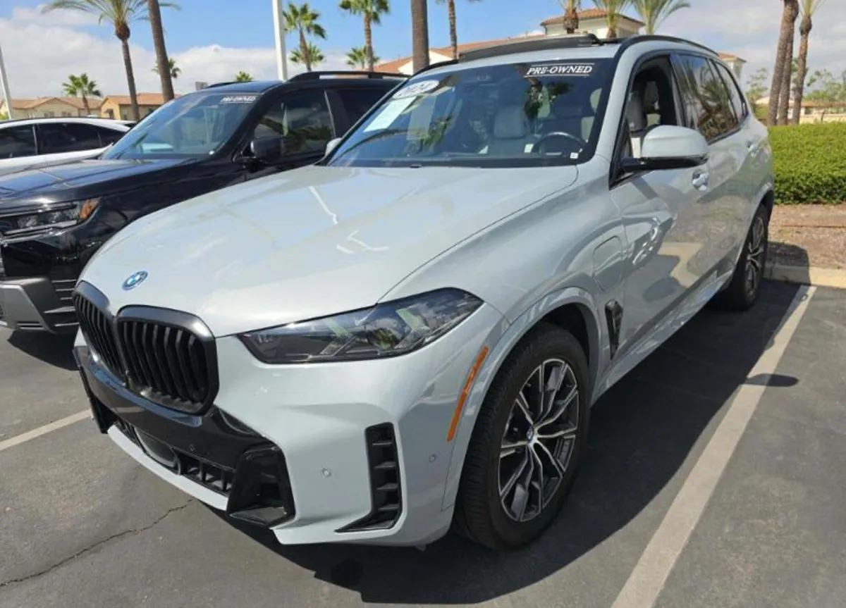 BMW X5 SPORTS ACTIVITY VEHICLE 2024