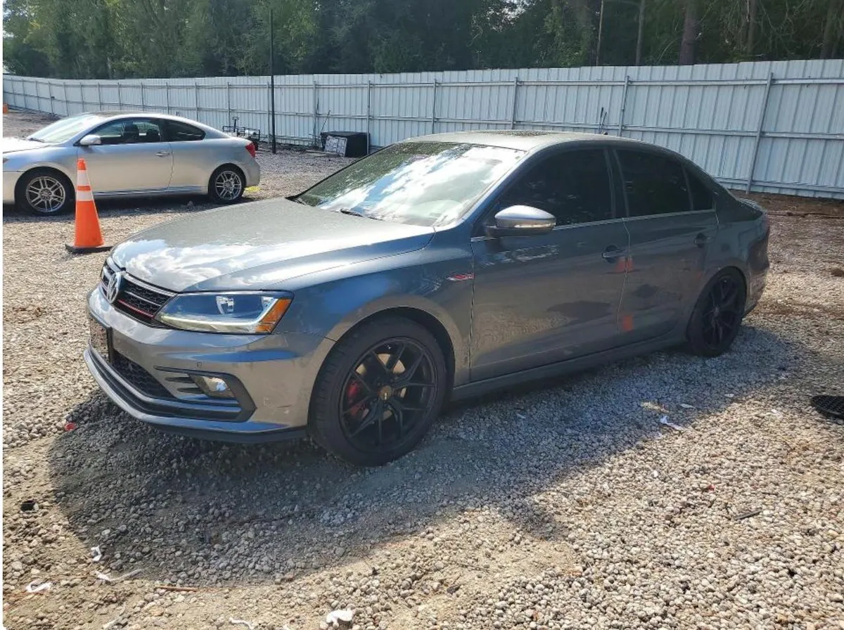 VOLKSWAGEN JETTA GLI 2018