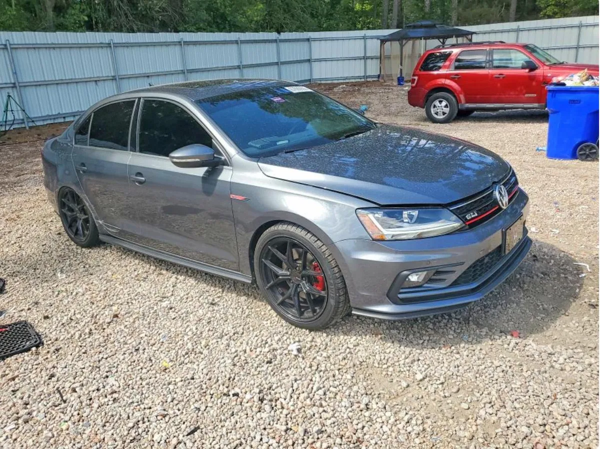 VOLKSWAGEN JETTA GLI 2018