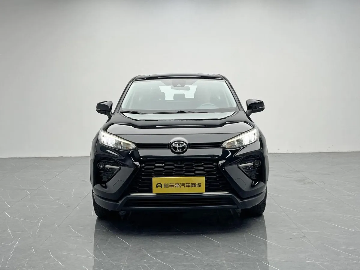TOYOTA RAV4 LUXURY 2022
