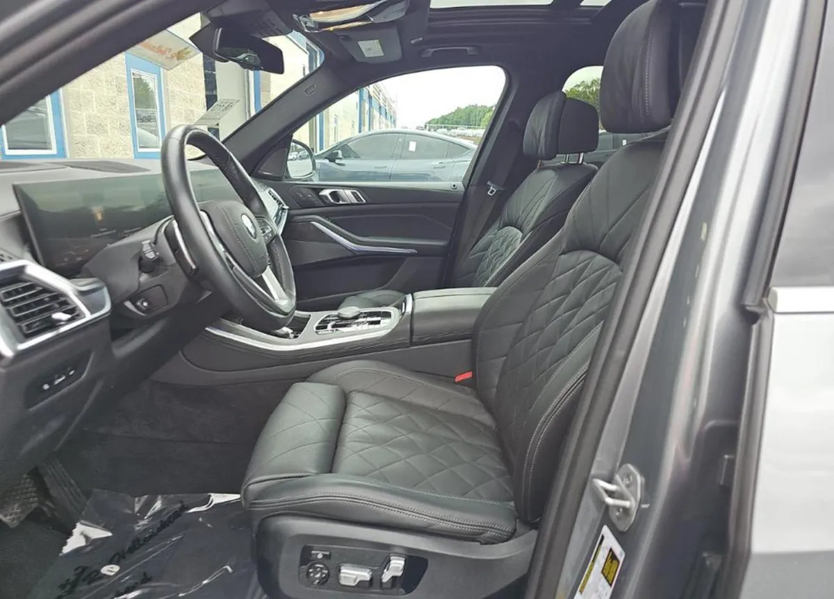 BMW X5 SPORTS ACTIVITY VEHICLE 2023