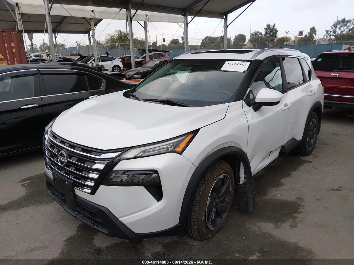 NISSAN ROGUE SV 2024
