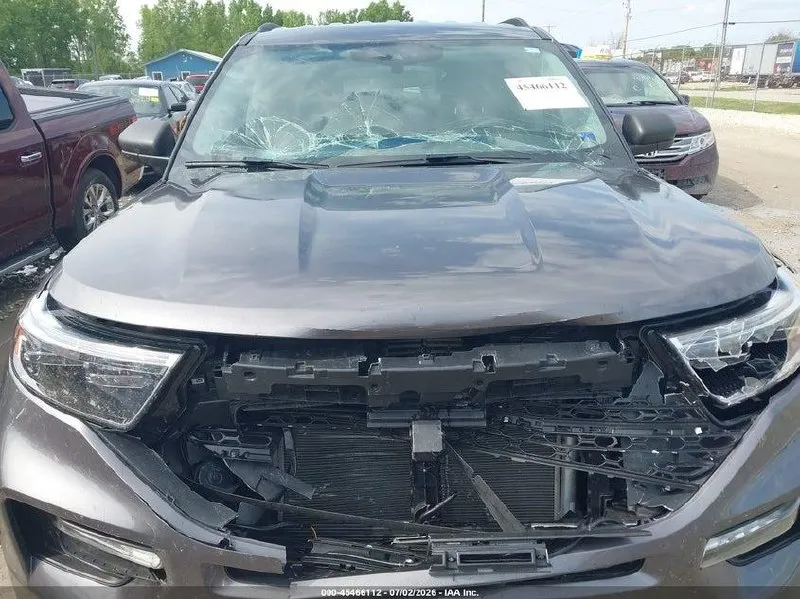 FORD EXPLORER XLT 2022