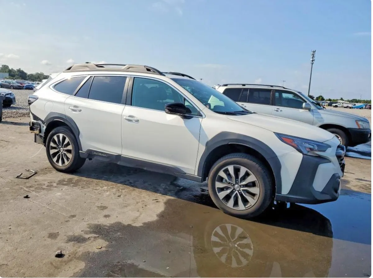 SUBARU OUTBACK LIMITED 2024