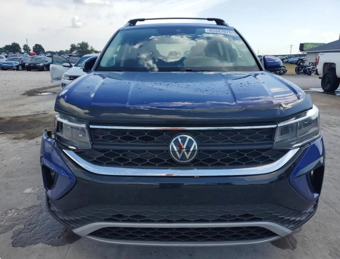 VOLKSWAGEN TAOS SE 2024