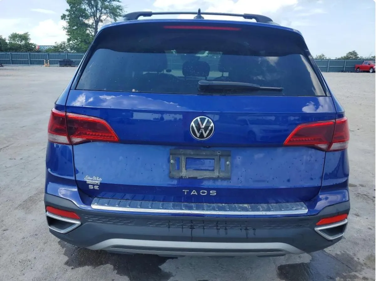VOLKSWAGEN TAOS SE 2024