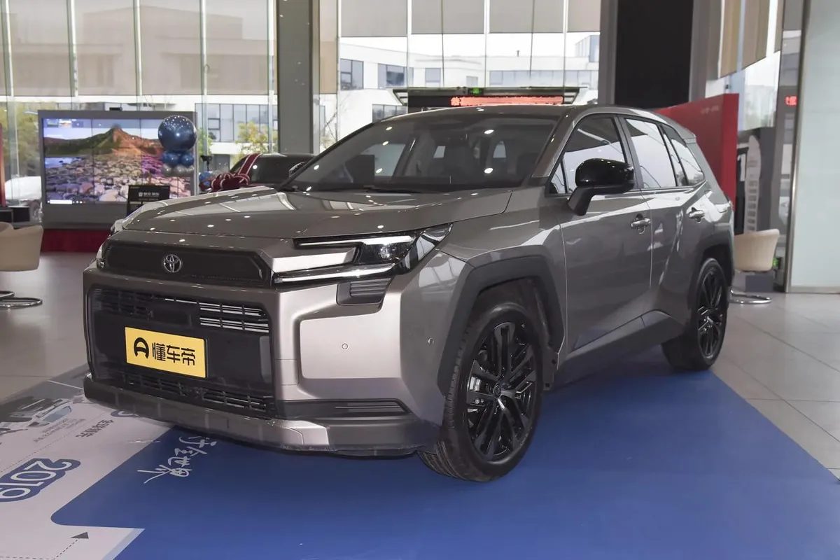 TOYOTA RAV ПРОБЕГ - НОВОЕ АВТО 2026
