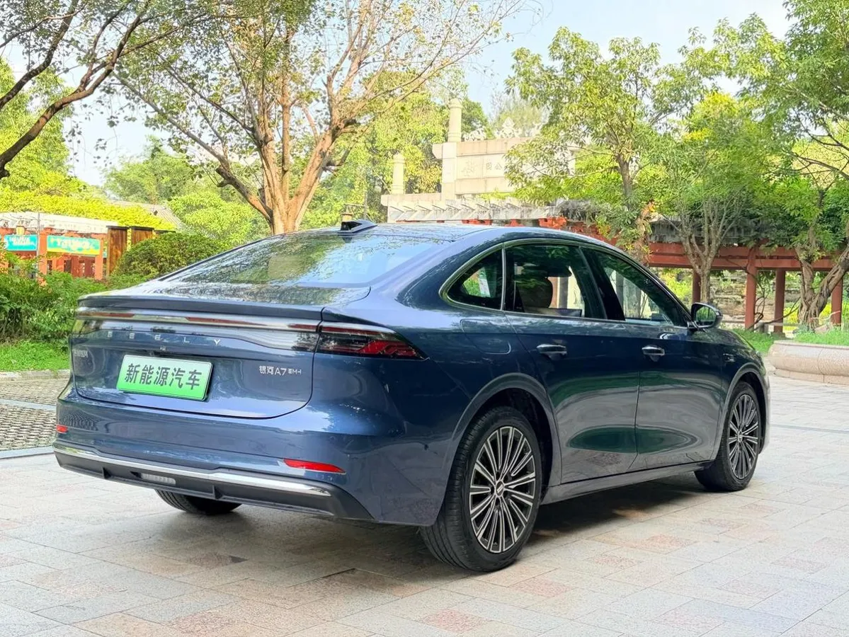 GEELY GALAXY A7 EM 2025