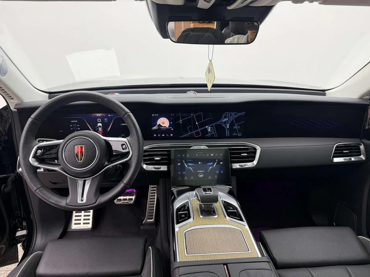 HONGQI E-HS9 2022