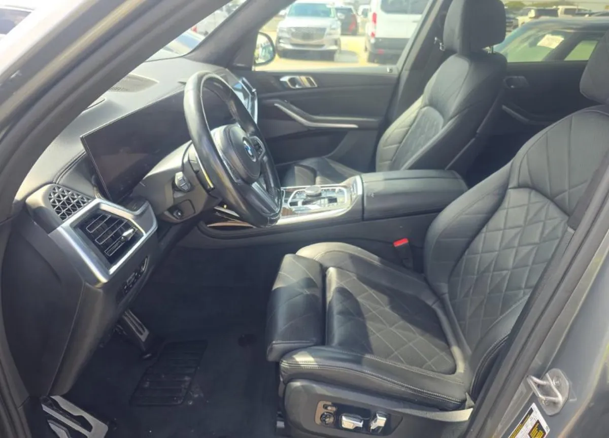 BMW X7 SPORTS ACTIVITY VEHICLE 2022