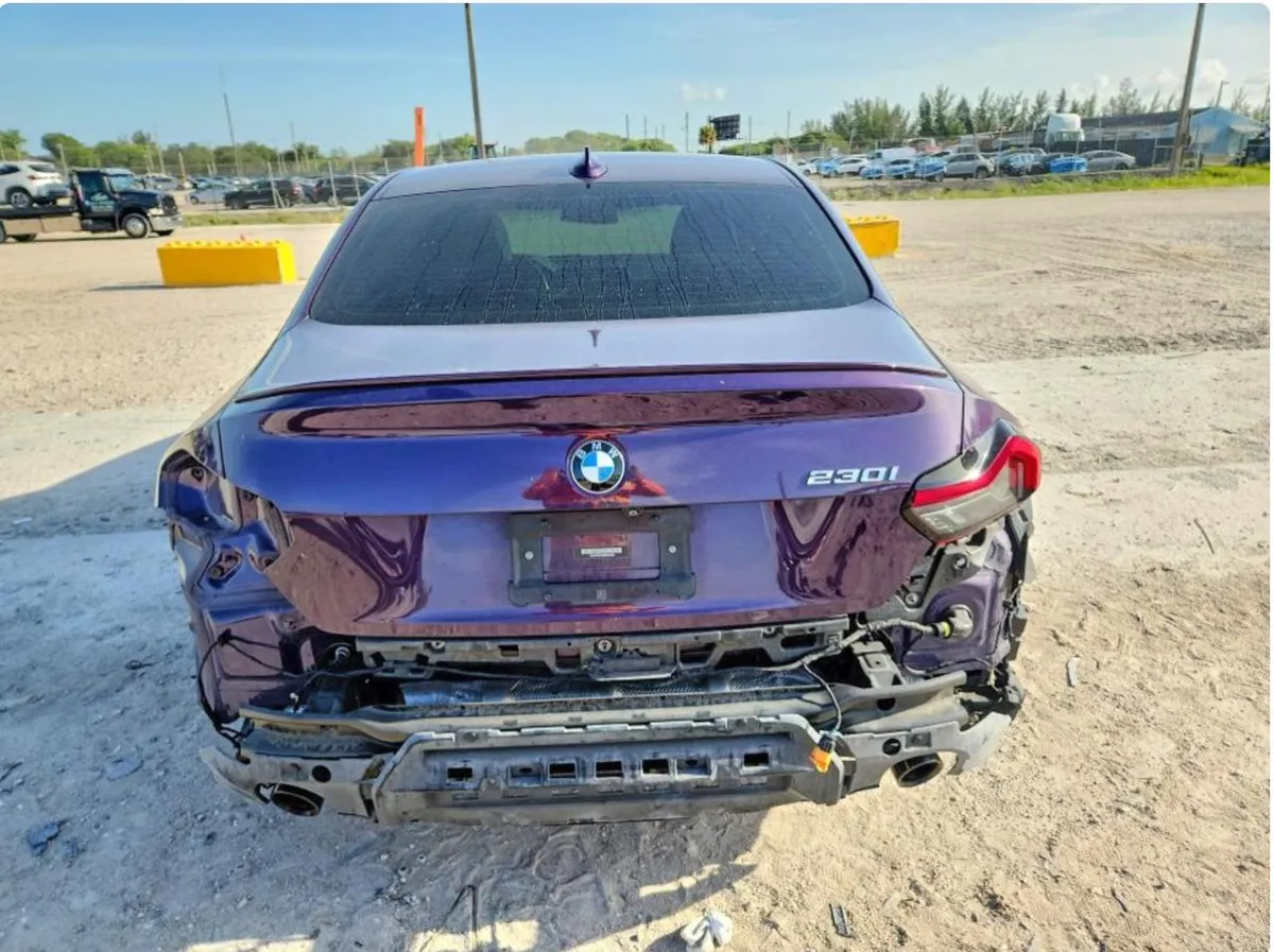 BMW 230I - 2022