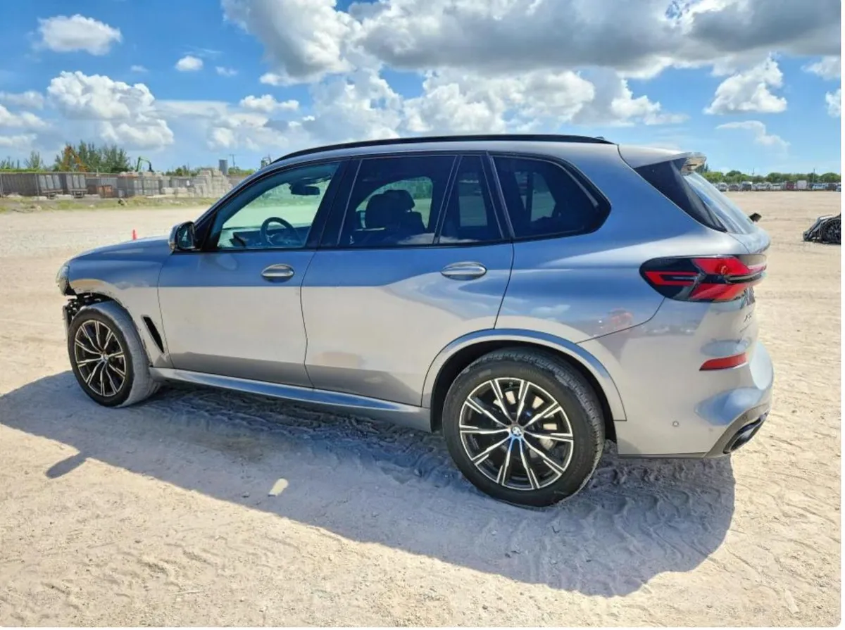 BMW X5 XDRIVE40I 2024