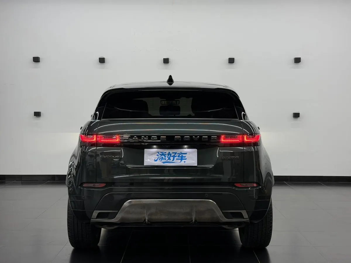 LAND ROVER EVOQUE L R-DYNAMIC LUXURY 2022