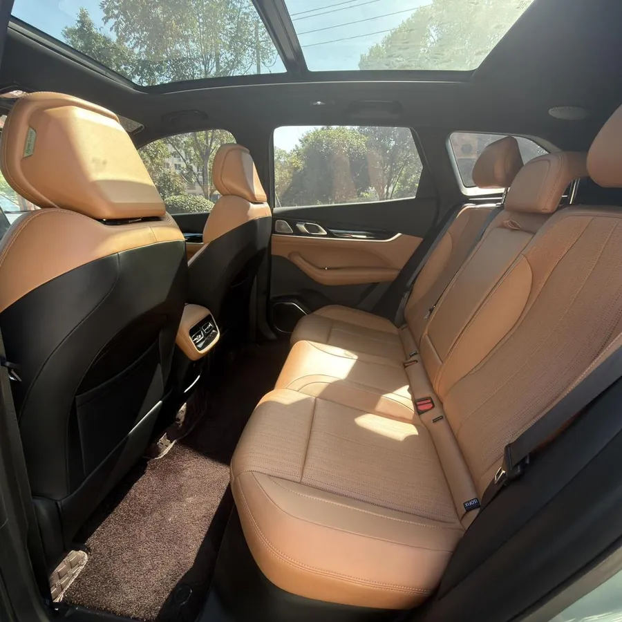 GEELY BOYUE L 2025