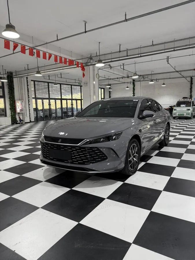 BYD QIN L DM 2026 DM-I 128KM LEADING EDITION 2026