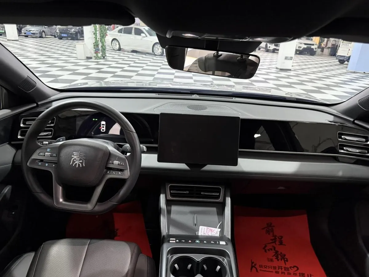BYD QIN L DM 2026 DM-I 128KM LEADING EDITION 2026