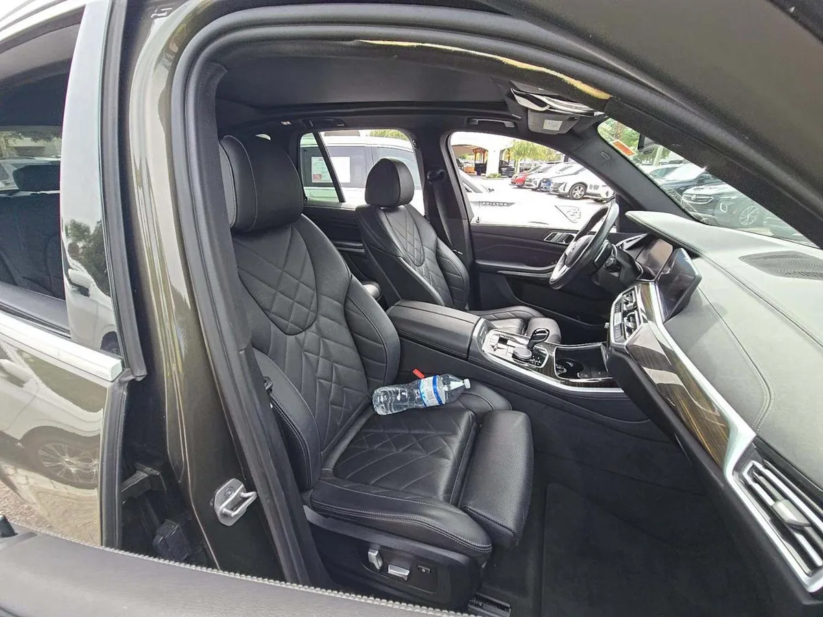 BMW X5 SPORTS ACTIVITY VEHICLE 2023