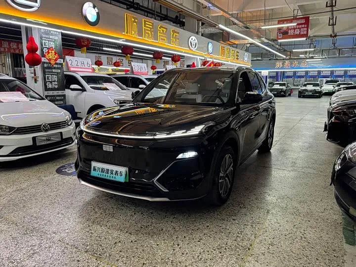 GEELY STARSHIP 7 2025