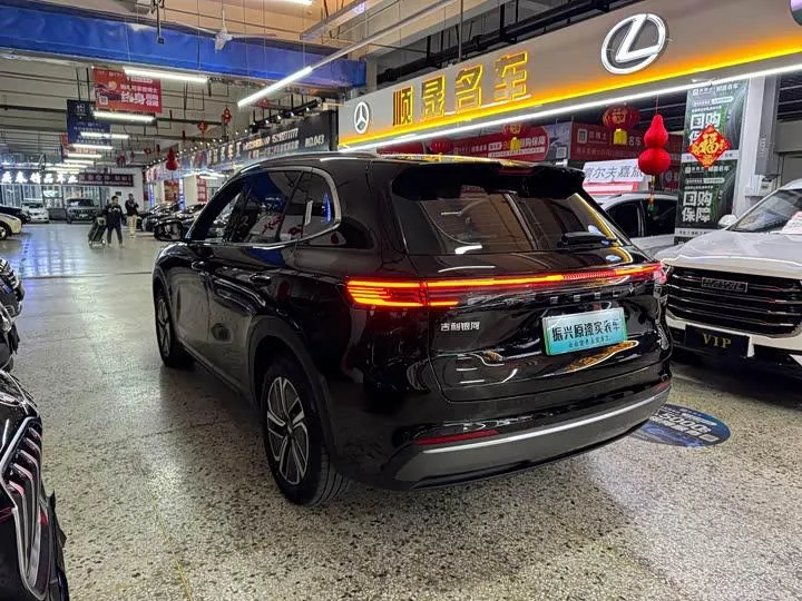 GEELY STARSHIP 7 2025