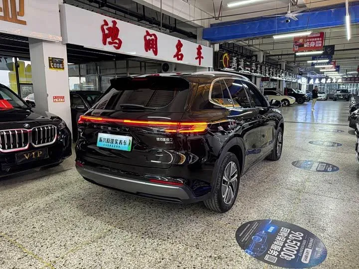 GEELY STARSHIP 7 2025