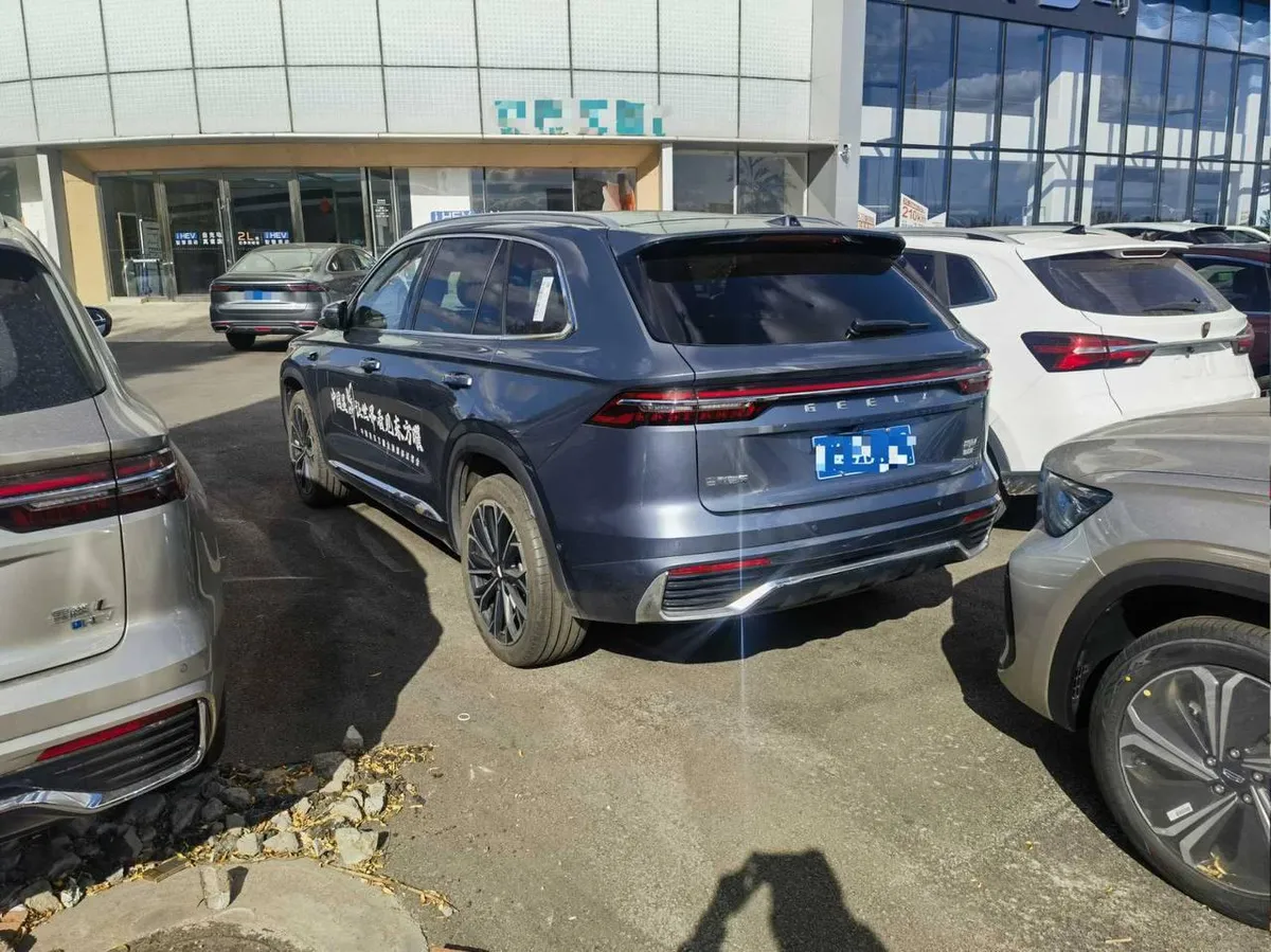 GEELY XINGYUE L 2025