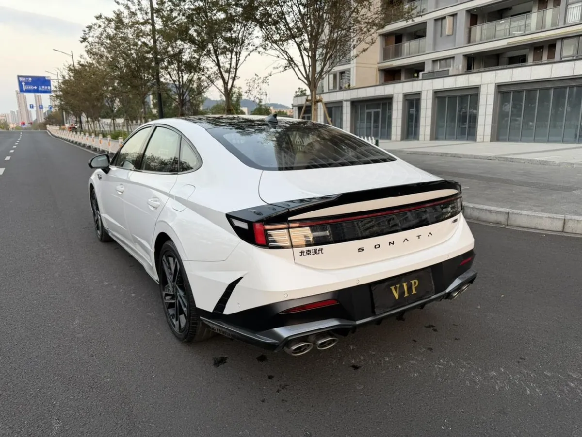 HYUNDAI SONATA 2025